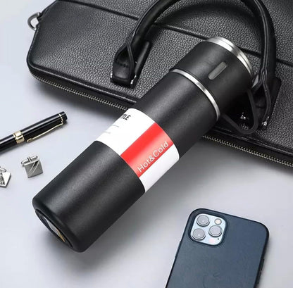 Izoliuotas Plieno Buteliukas Su 3 Dangteliais