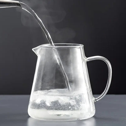 750 ml karščiui atsparus stiklinis arbatinukas